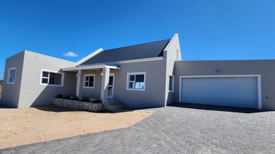 3 Bedroom Property for Sale in Hoogland Western Cape